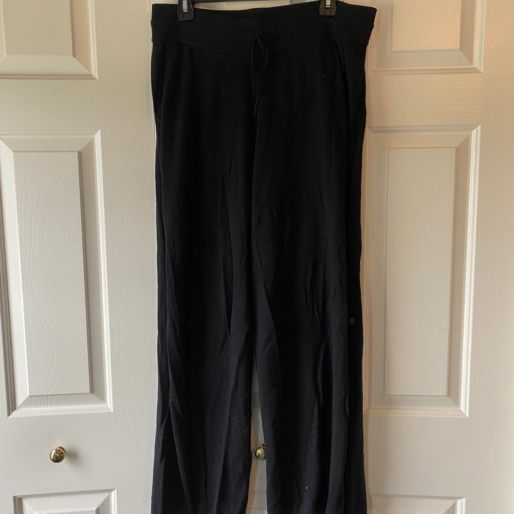 Lululemon wide leg pant size 12
